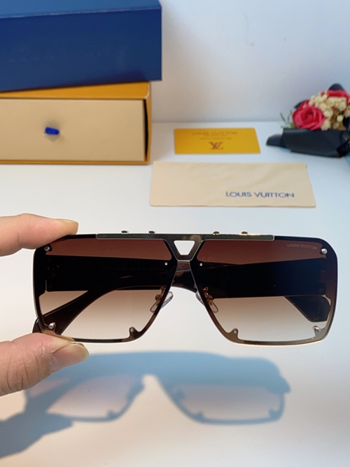 ルイヴィトンサングラス内部構造